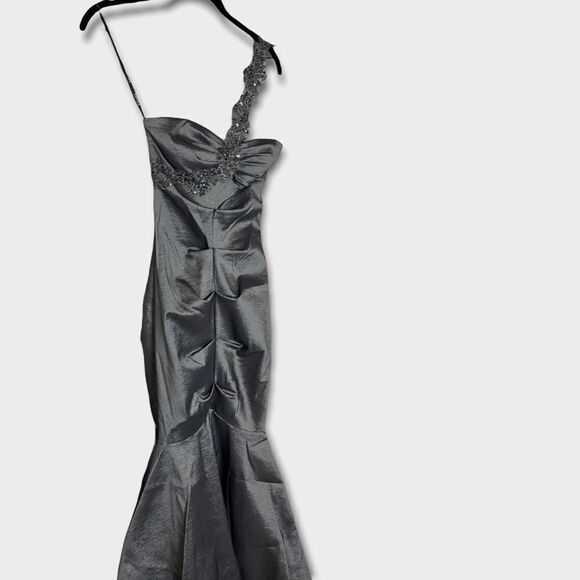 XSCAPE BY JOANNA CHEN Pewter Gray Ruched One Shoulder‎ Mermaid Prom Gown Dress 4 - Picture 3 of 15